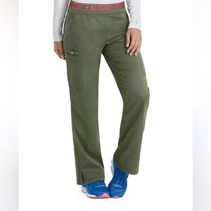 Med Couture Touch Black scrub Cargo Pants 2X petite